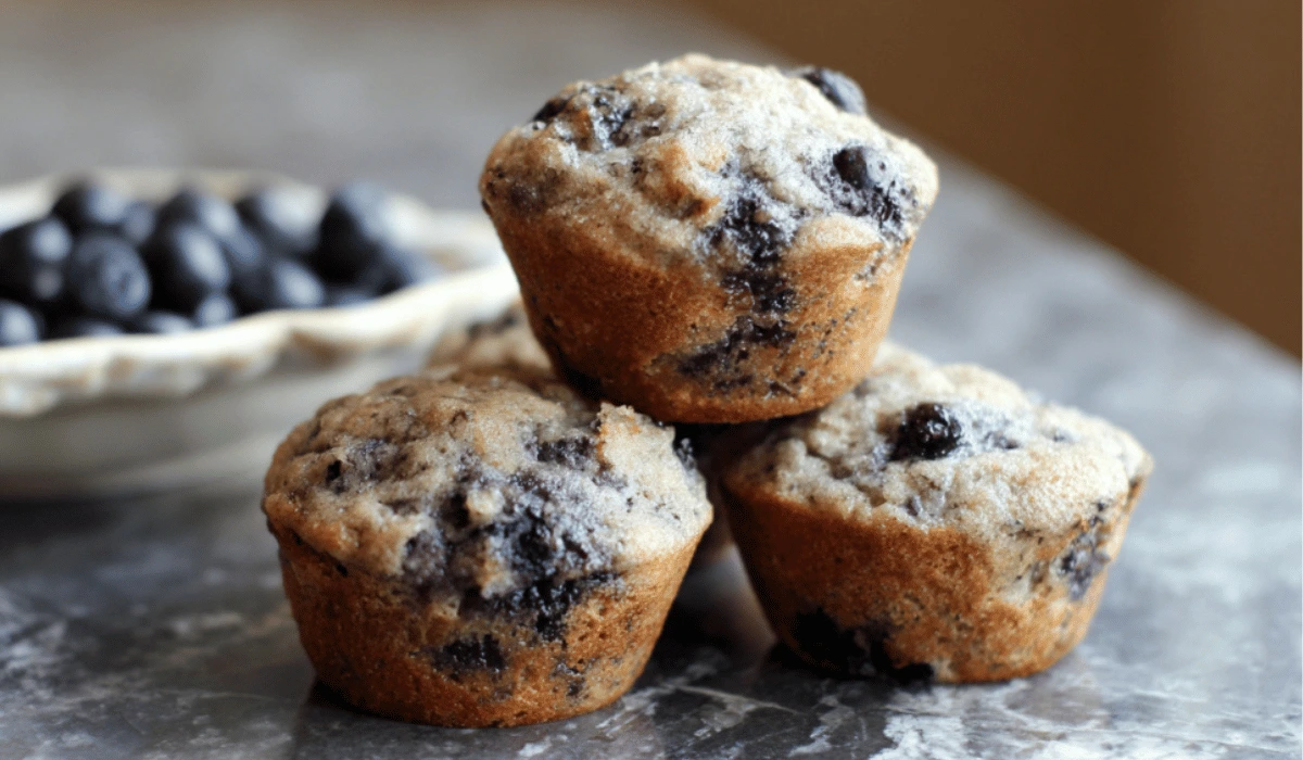 Easy Homemade Blueberry Muffins With Frozen Blueberries